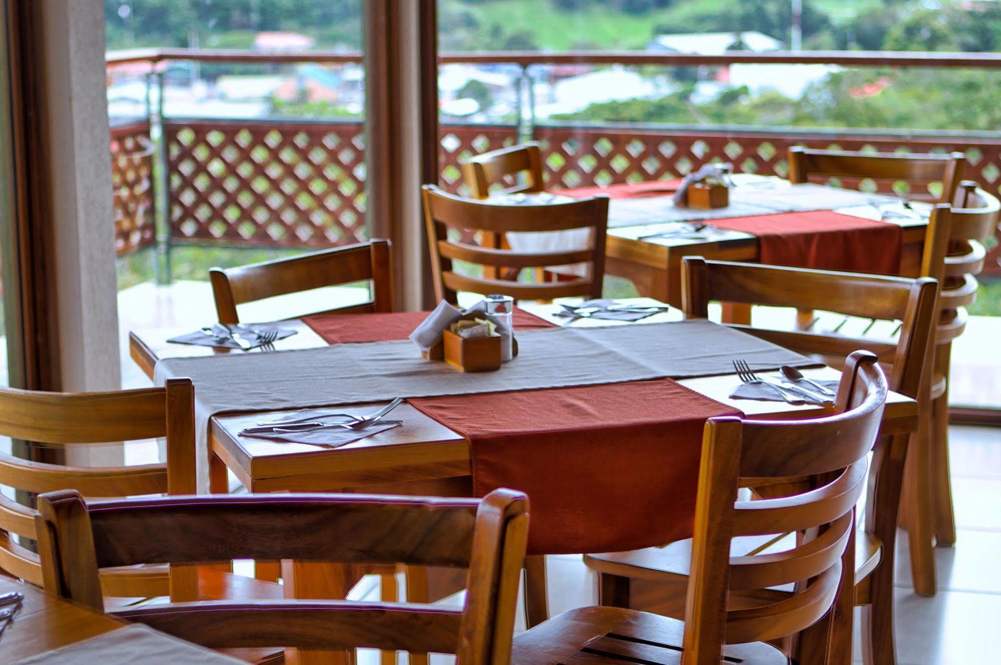 Ficus Lodge Monteverde Esterno foto